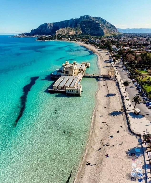 Caminneci Palace & Rooms Παλέρμο Εξωτερικό φωτογραφία